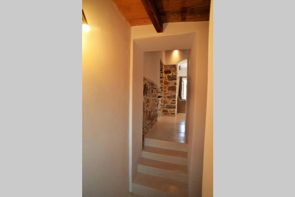 George Farmhouse Chrousa Bagian luar foto