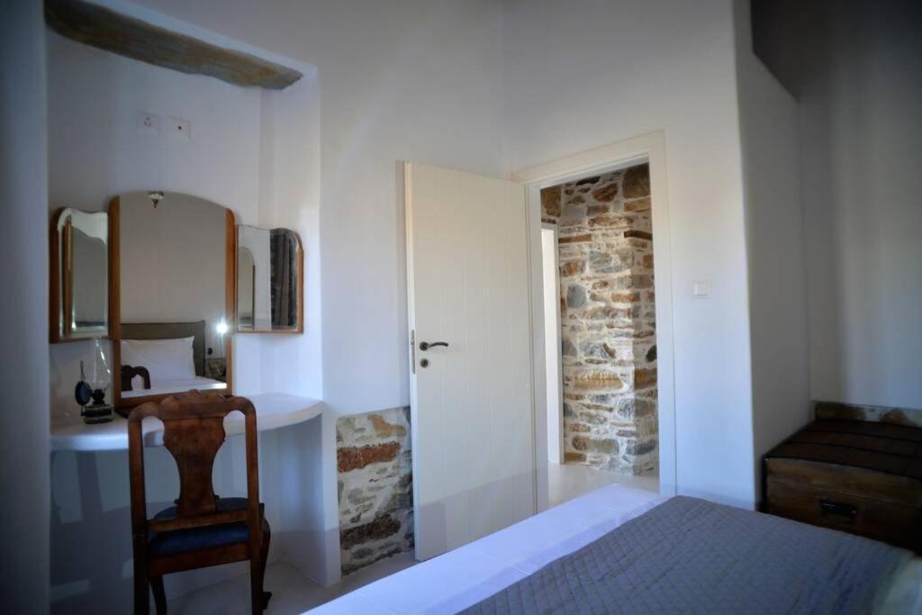 George Farmhouse Chrousa Bagian luar foto