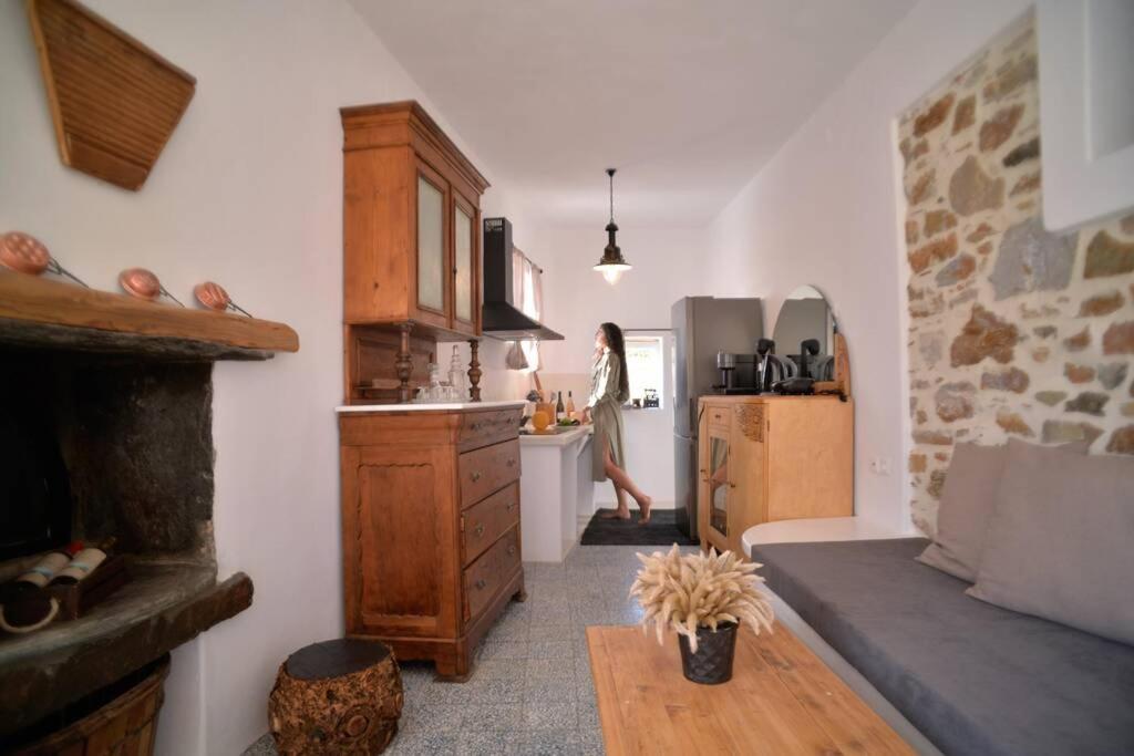 George Farmhouse Chrousa Bagian luar foto